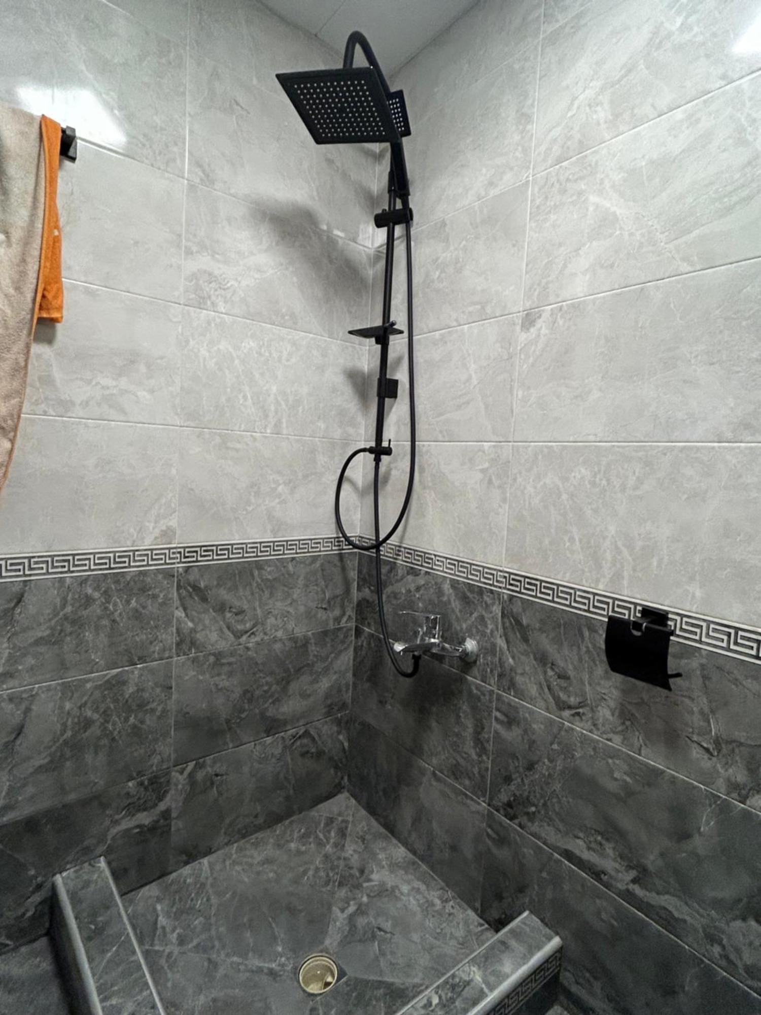 Mtx Tbilisi Apartment Екстериор снимка